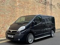 VAUXHALL VIVARO