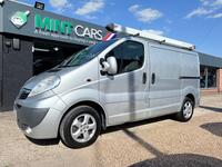 VAUXHALL VIVARO